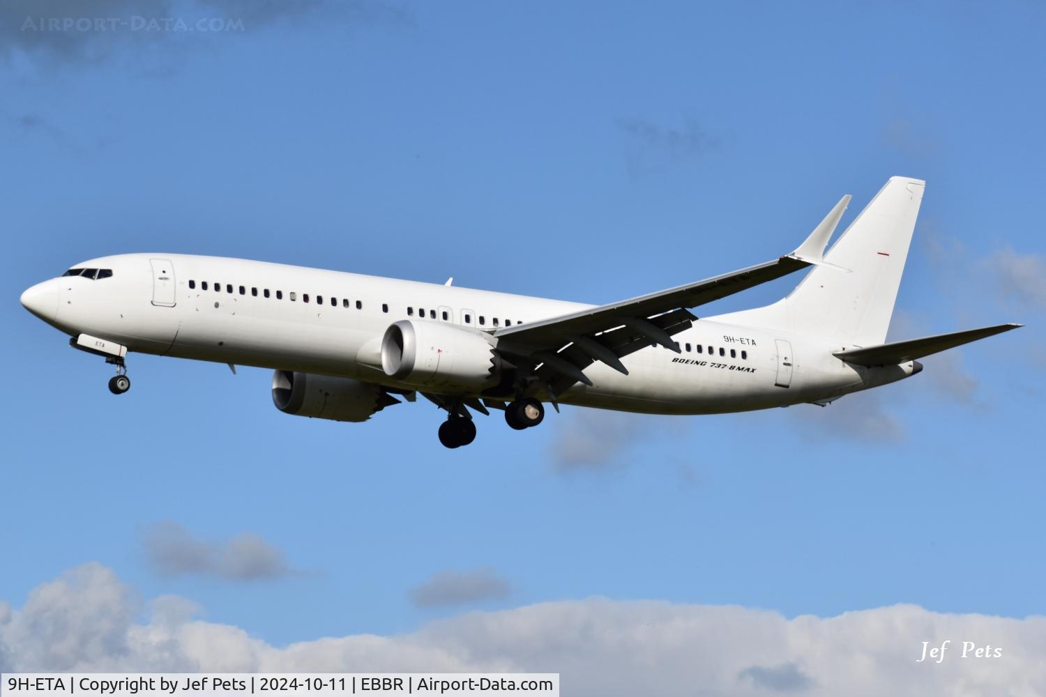 9H-ETA, 2018 Boeing 737-8 MAX C/N 60548, Short final of flight TB2302  Kos - Brussels.