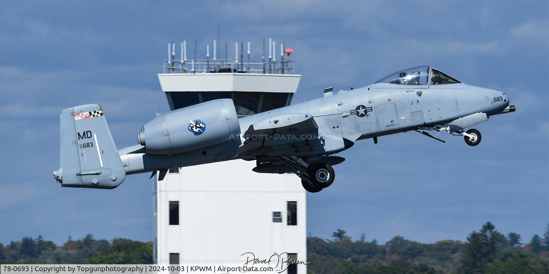 78-0693, 1978 Fairchild Republic A-10C Thunderbolt II C/N A10-0313, AXEMAN11 departing RW18