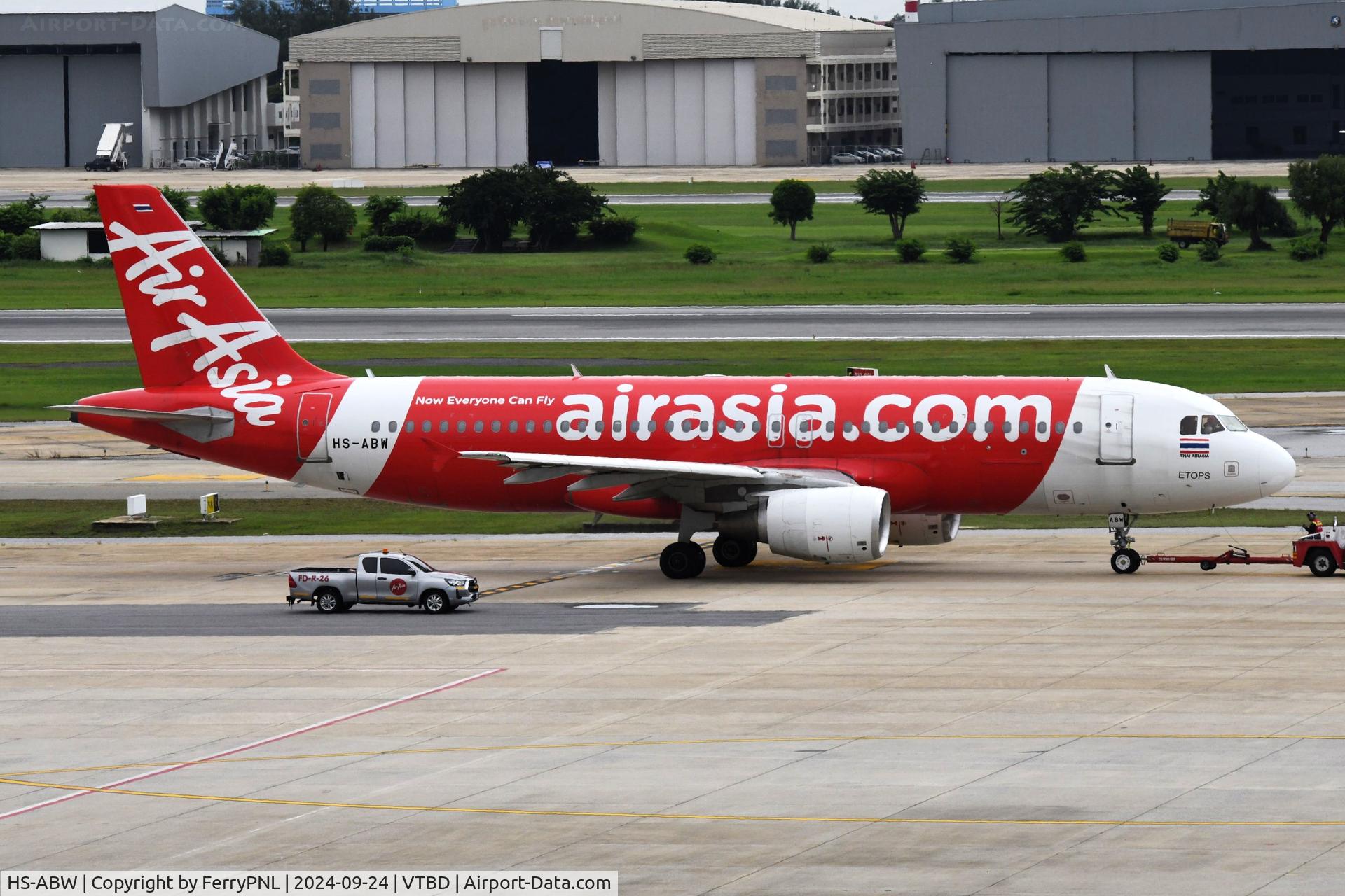 HS-ABW, 2012 Airbus CFM56-7B24E C/N 4980, Thai AirAsia A320 tugged to its gate