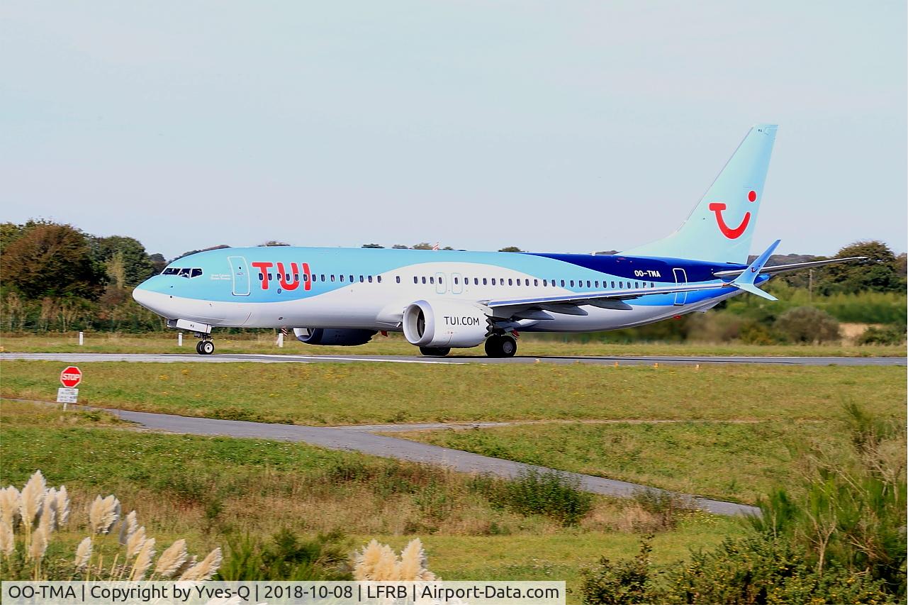 OO-TMA, 2018 Boeing 737-8 MAX C/N 44590, Boeing 737-8 MAX, Take off rwy 25L, Brest-Bretagne airport (LFRB-BES)