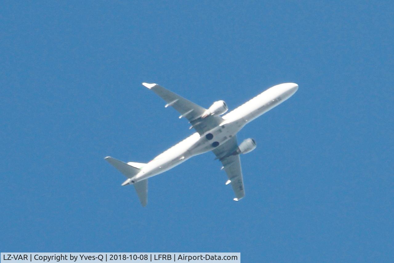 LZ-VAR, 2012 Embraer 190AR (ERJ-190-100IGW) C/N 19000496, Embraer 190AR, Flight over Brest-Bretagne Airport (LFRB-BES)