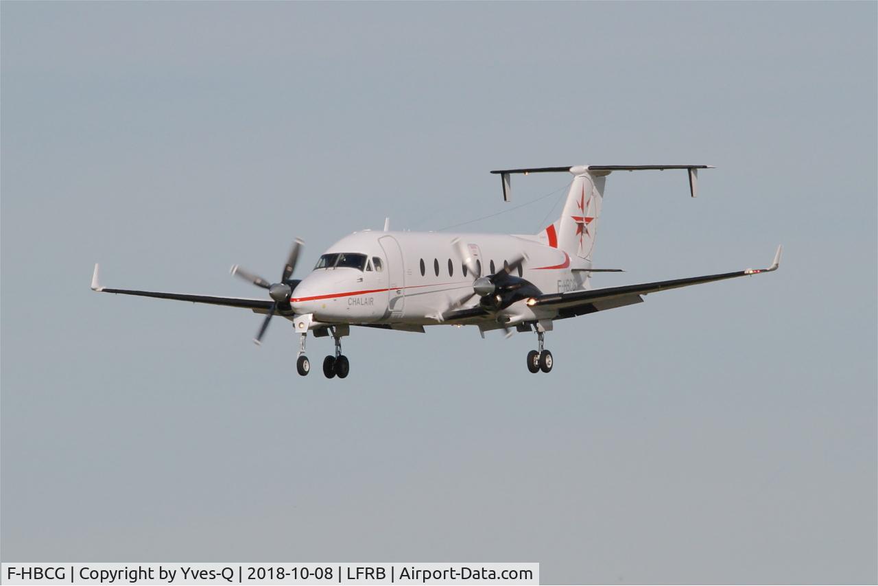 F-HBCG, 1993 Beech 1900D C/N UE-70, Beech 1900D, Short approach rwy 25L, Brest-Bretagne airport (LFRB-BES)