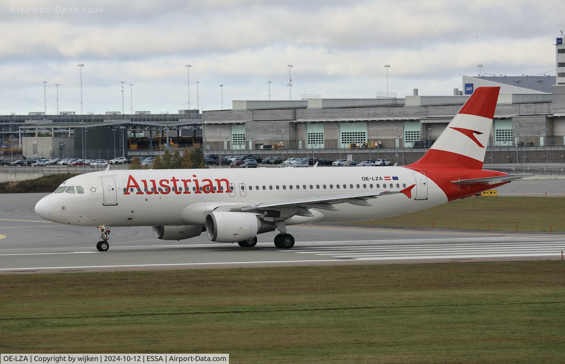 OE-LZA, 2007 Airbus A320-214 C/N 3234, Rwy 19L