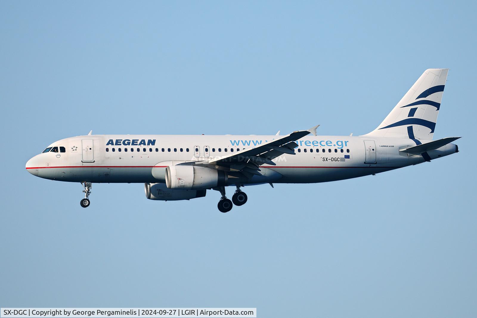 SX-DGC, 2009 Airbus A320-232 C/N 4094, Short final for runway 27.