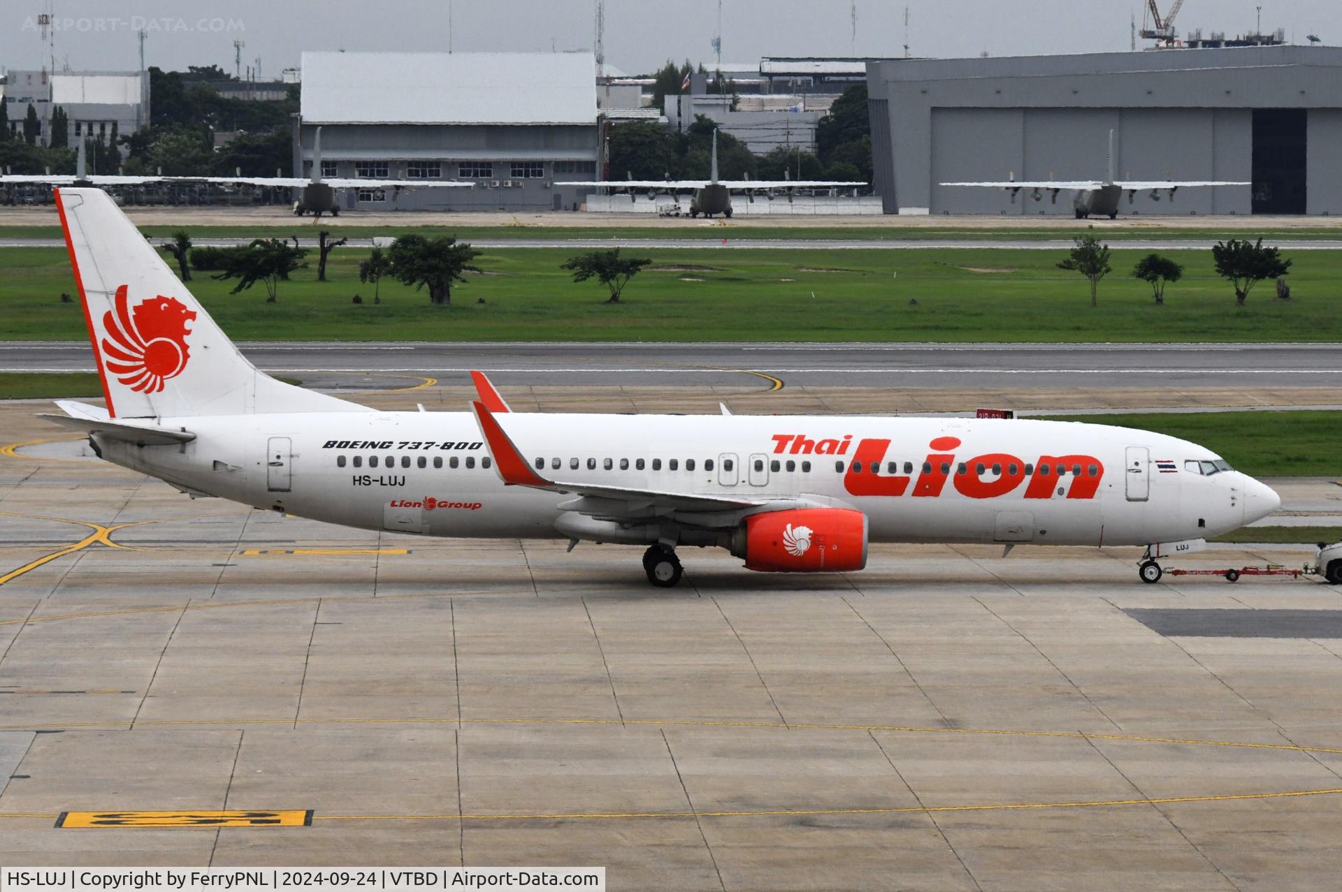 HS-LUJ, 2015 Boeing 737-8GP(WL) C/N 39864, Thai Lion B738 pushed back