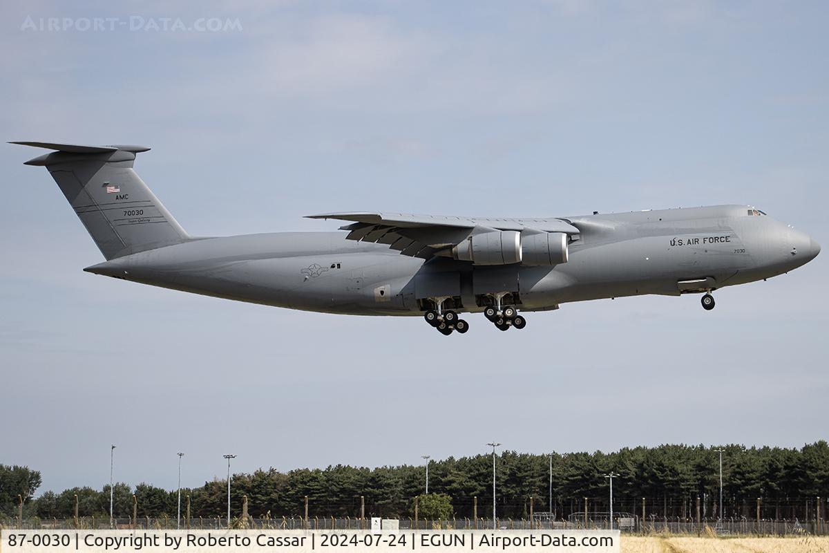 87-0030, 1987 Lockheed C-5B Galaxy C/N 500-0116, Mildenhall