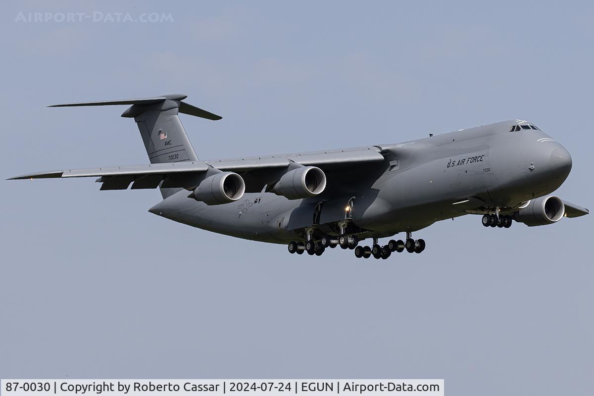 87-0030, 1987 Lockheed C-5B Galaxy C/N 500-0116, Mildenhall
