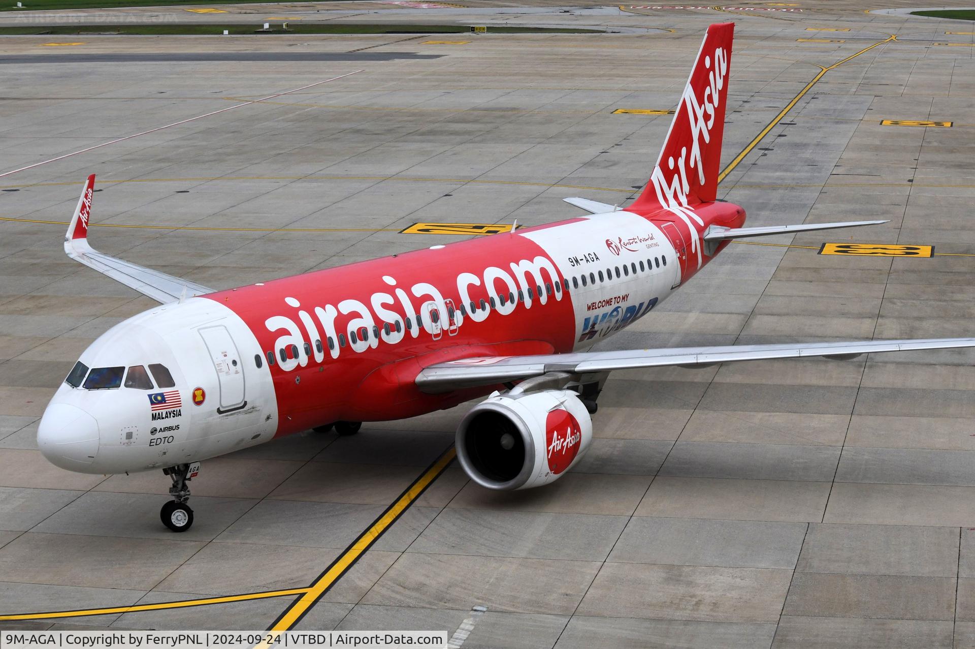9M-AGA, 2016 Airbus A320-251N C/N 7150, Arriving at its gate: AirAsia A320N