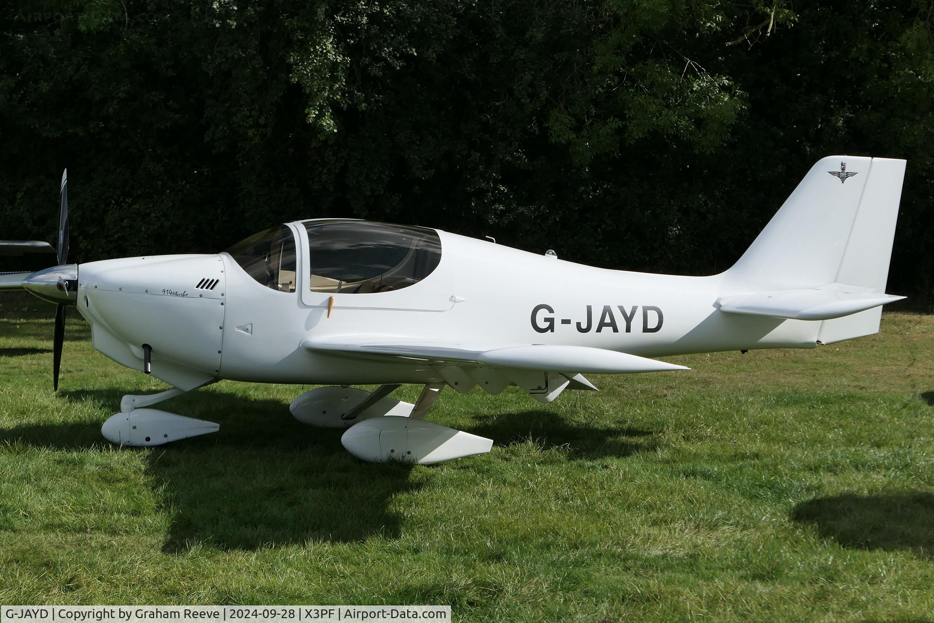 G-JAYD, 2005 Europa XS Tri-Gear C/N PFA 247-13887, Parked at Priory Farm.