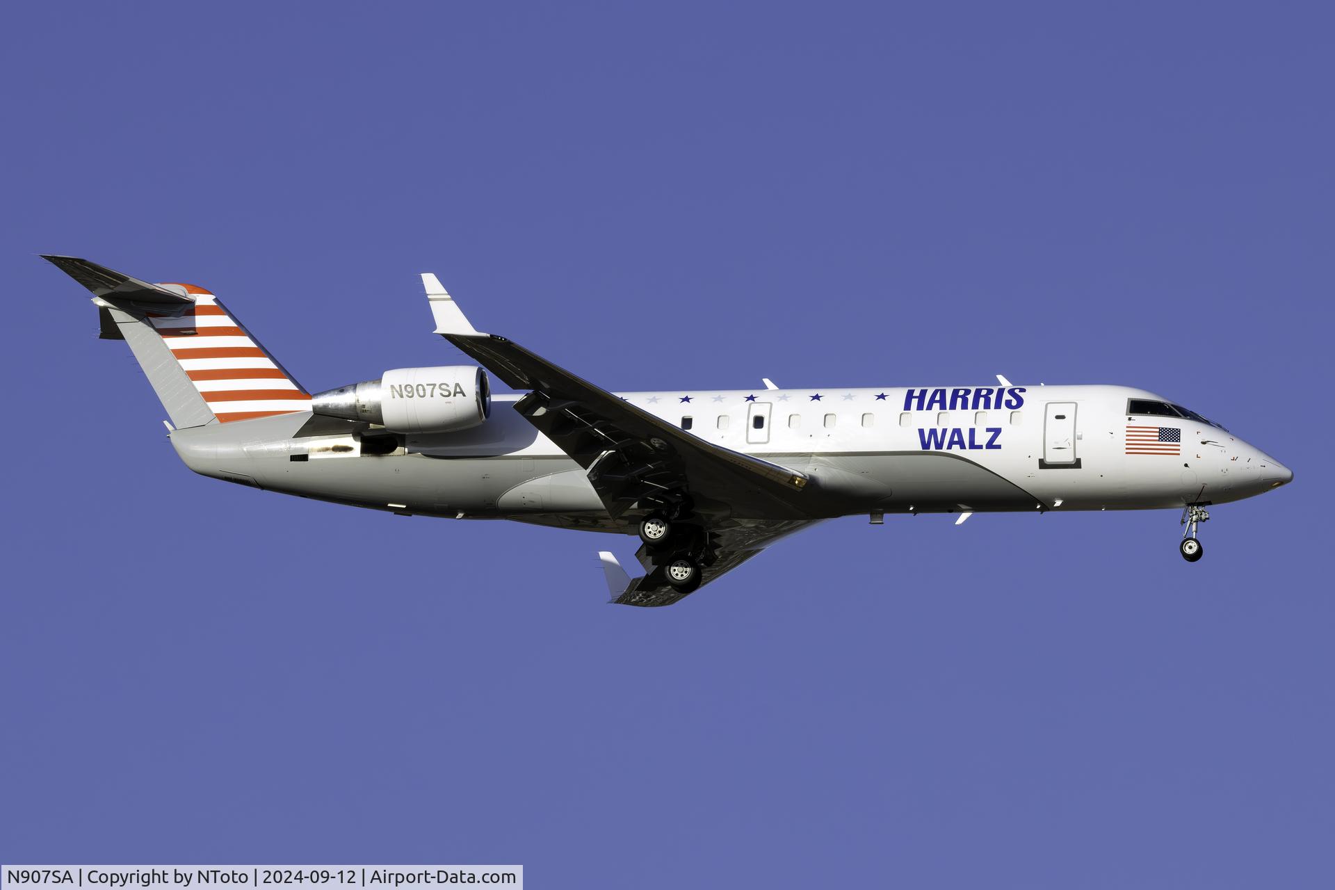 N907SA, Bombardier CRJ-200 C/N 7934, Plane