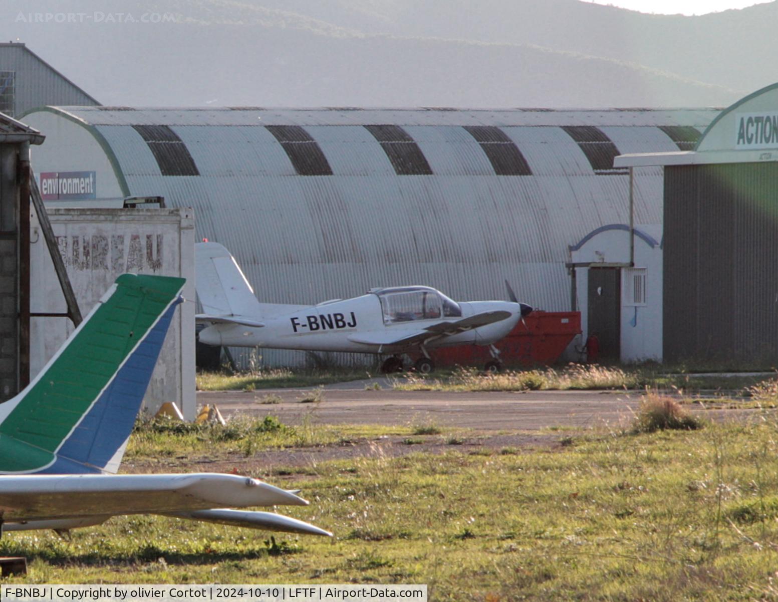 F-BNBJ, Morane-Saulnier MS-893A Rallye Commodore 180 C/N 10542, Cuers airport