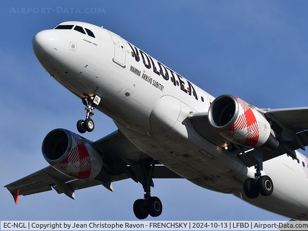 EC-NGL, 2006 Airbus A319-112 C/N 2879, Florence (FLR)	Bordeaux (BOD)	V72467