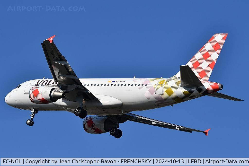 EC-NGL, 2006 Airbus A319-112 C/N 2879, Florence (FLR)	Bordeaux (BOD)	V72467