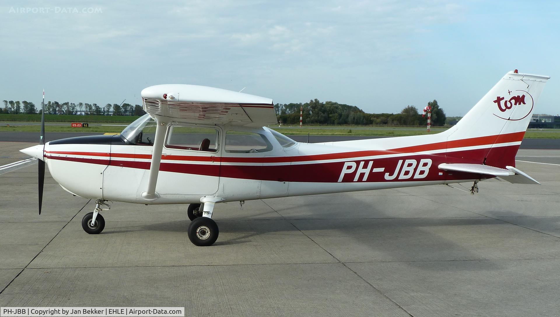 PH-JBB, Reims F172M Skyhawk C/N 0971, Lelystad Airport