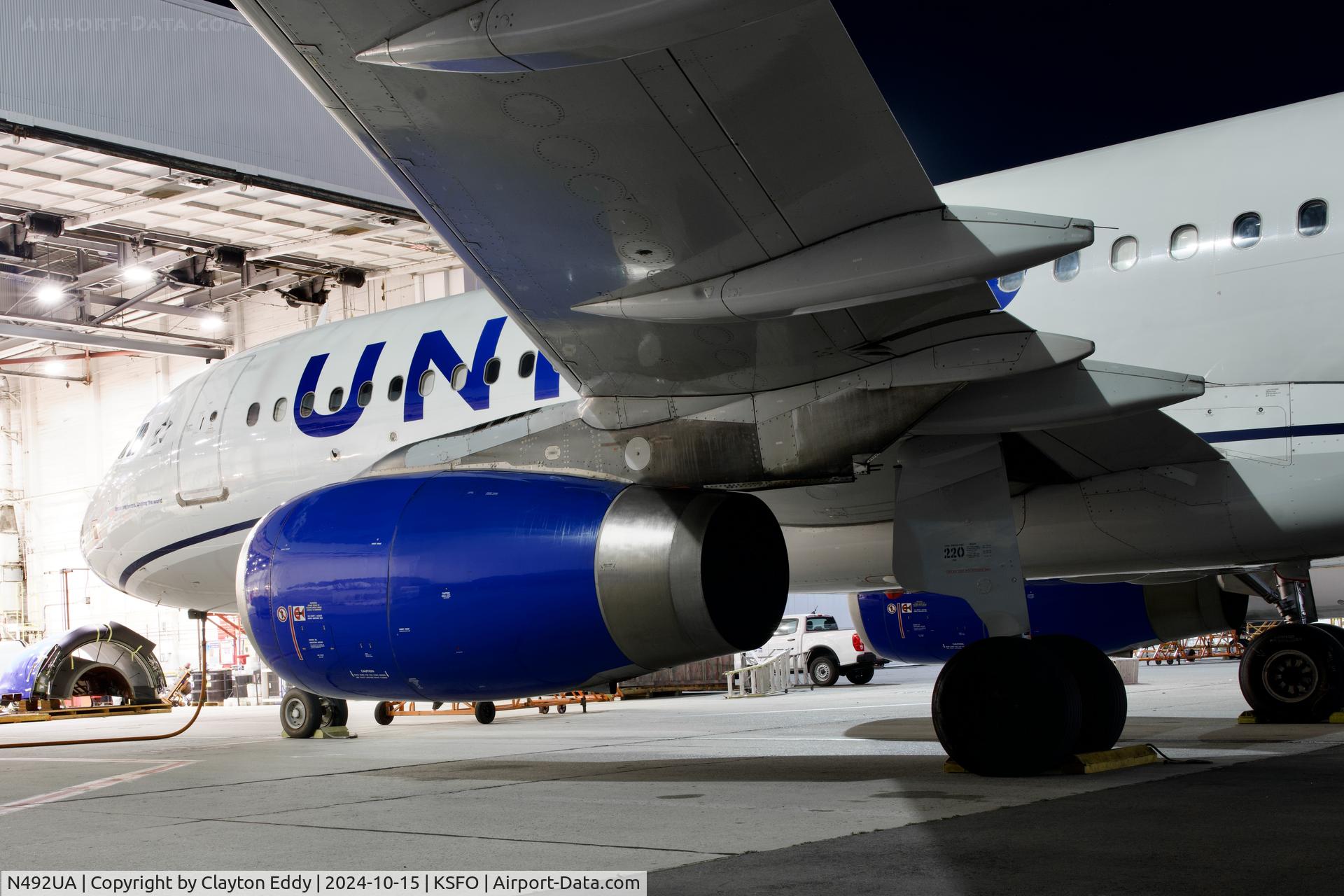 N492UA, 2002 Airbus A320-232 C/N 1755, SFO 2024.
