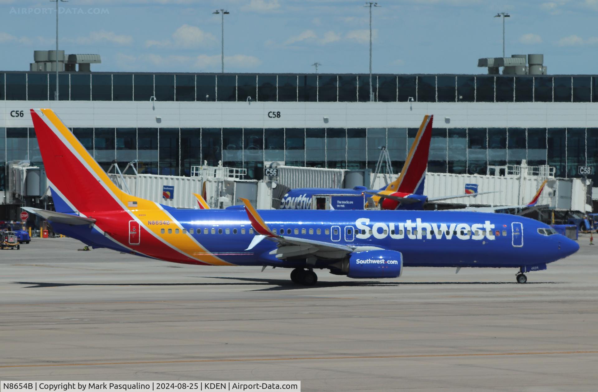 N8654B, 2014 Boeing 737-8H4 C/N 37045, Boeing 737-8H4