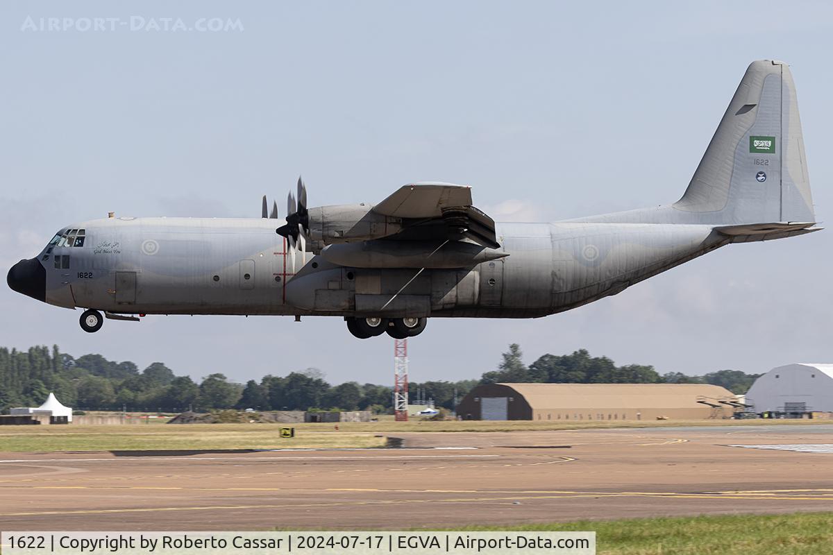 1622, 1990 Lockheed C-130H Hercules C/N 382-5212, RIAT 24