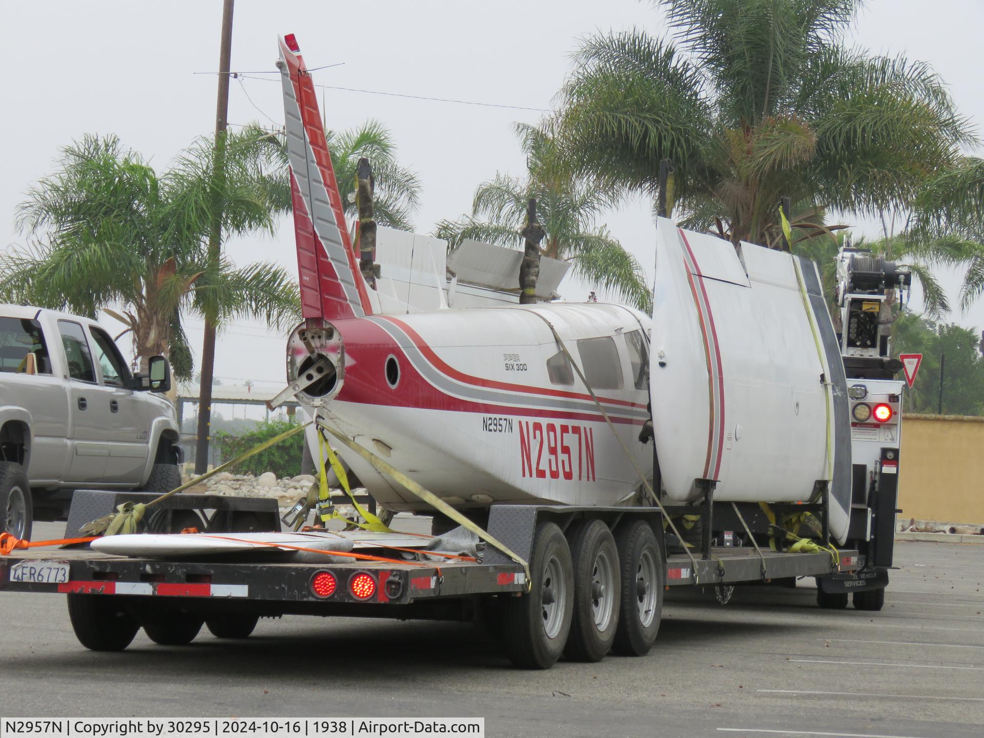 N2957N, 1979 Piper PA-32-300 Cherokee Six C/N 32-7940228, Being trailered in