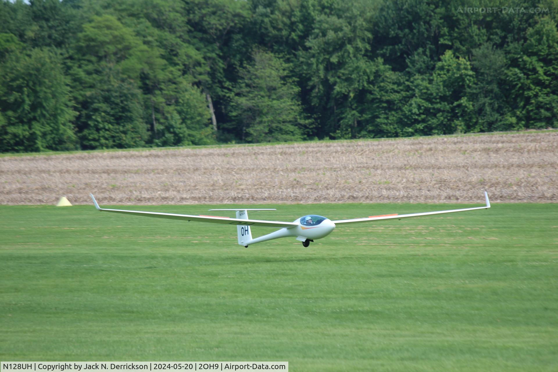 N128UH, 2001 Schleicher ASW-28 C/N 28015, 2024 Sports Class Nationals