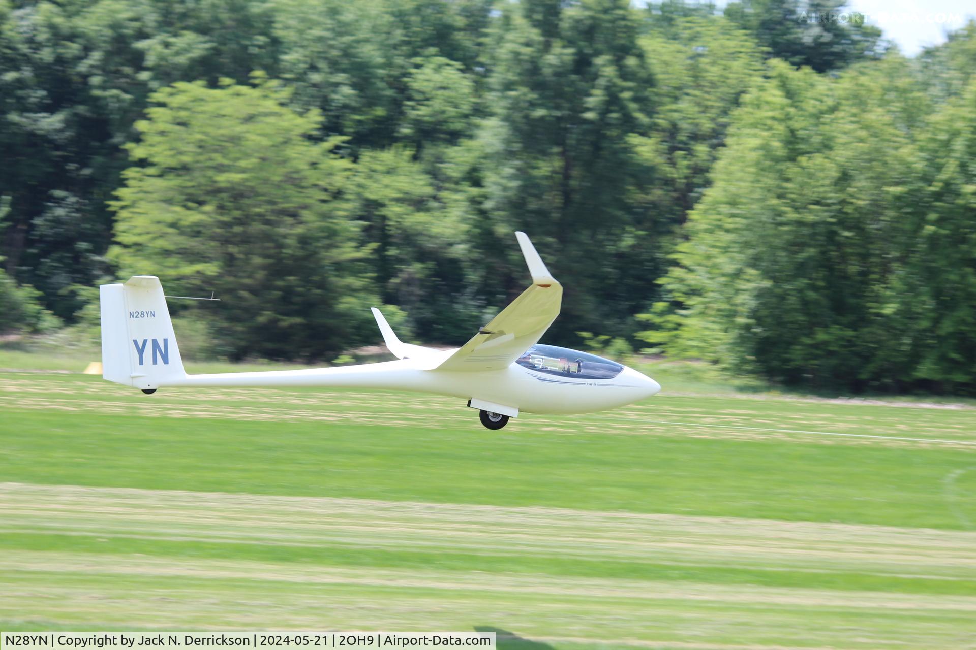 N28YN, 2001 Schleicher ASW-28 C/N 28037, 2024 Sports Class Nationals