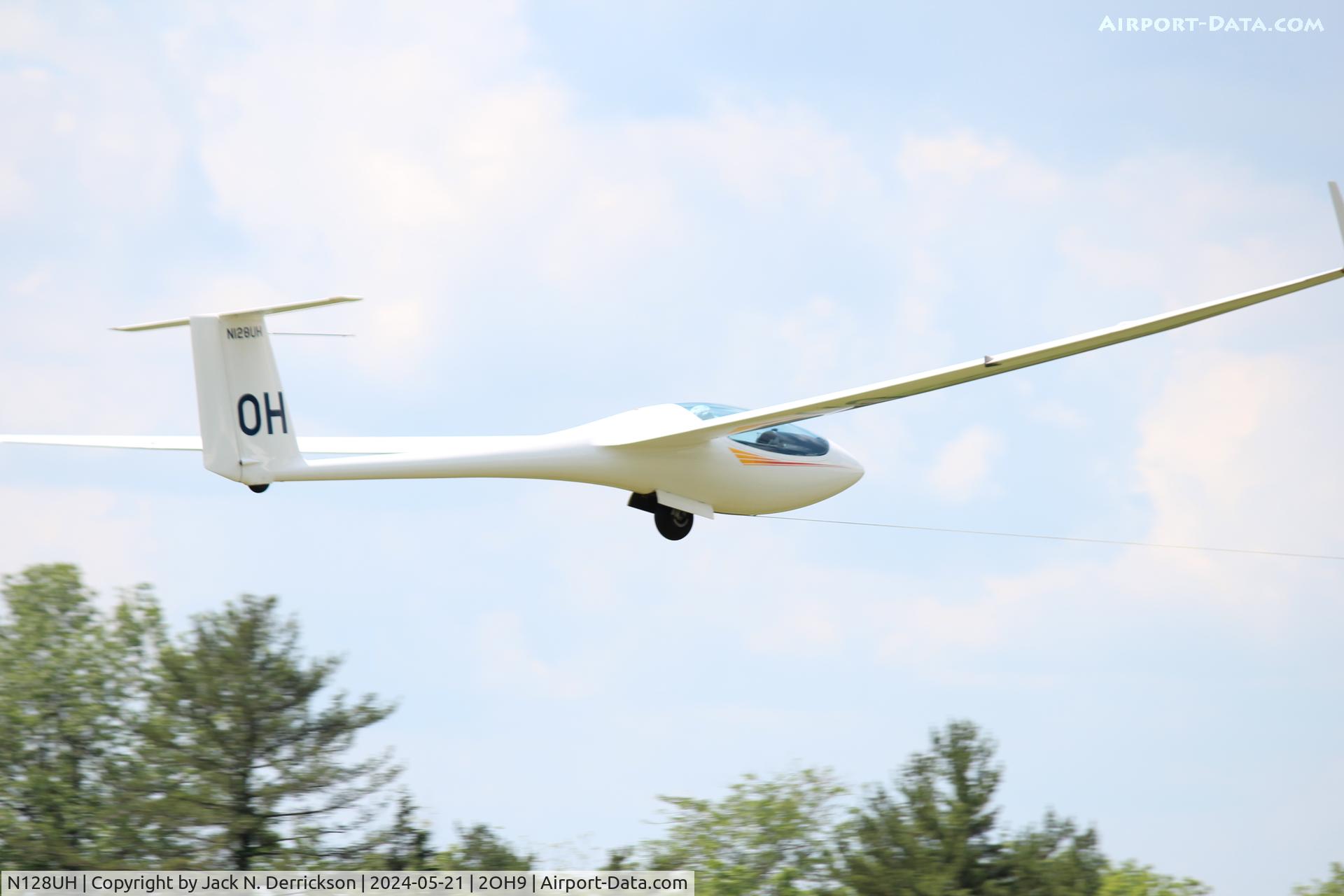 N128UH, 2001 Schleicher ASW-28 C/N 28015, 2024 Sports Class Nationals