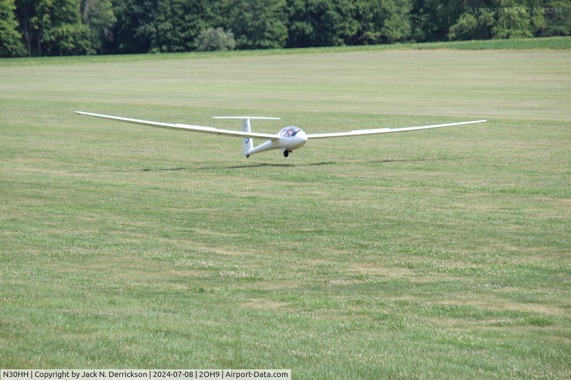 N30HH, 1981 Rolladen-Schneider LS-4 C/N 4026, 2024 Caesar Creek Youth Soaring Association Youth Education Camp