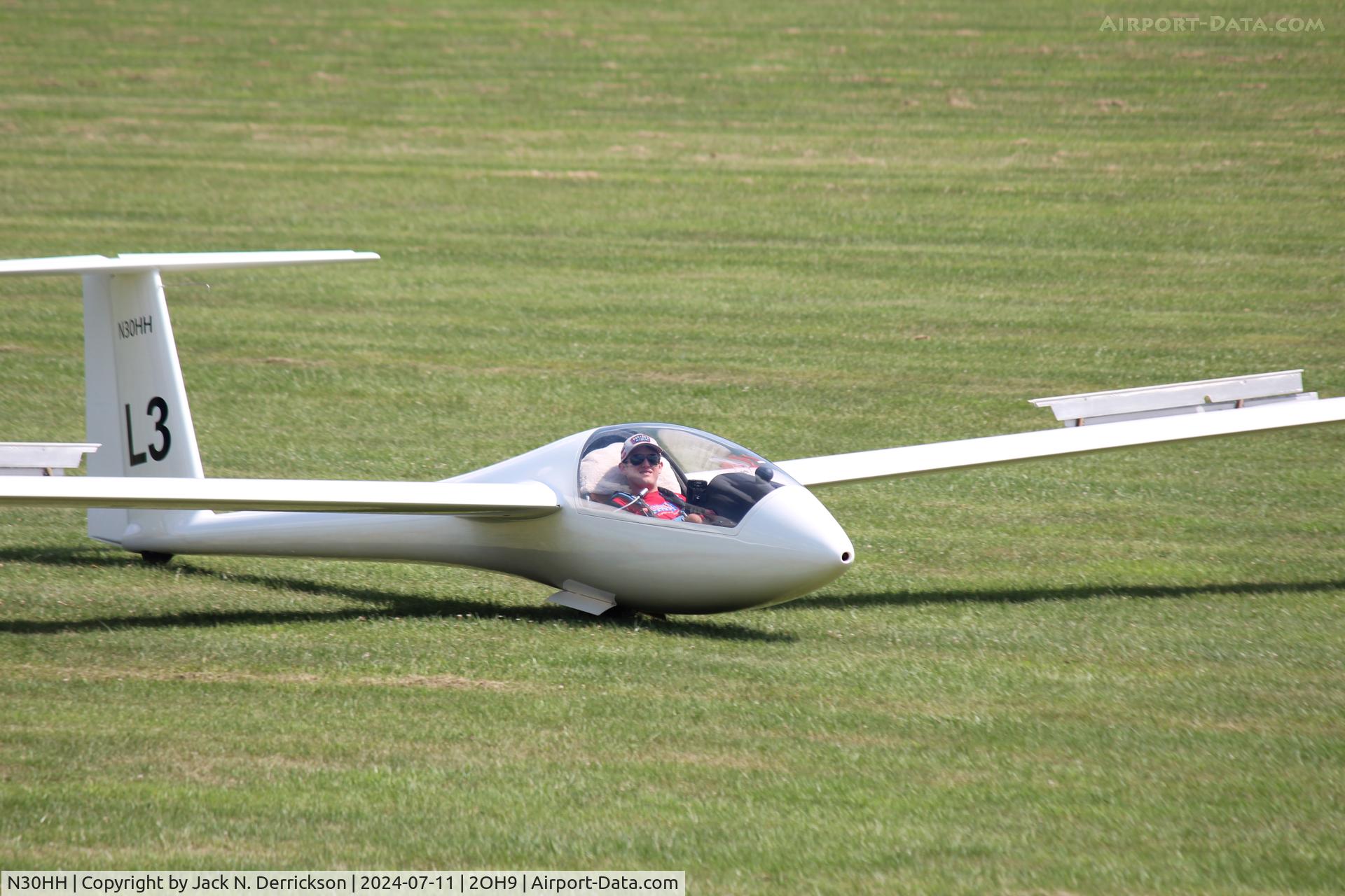 N30HH, 1981 Rolladen-Schneider LS-4 C/N 4026, 2024 Caesar Creek Youth Soaring Association Youth Education Camp