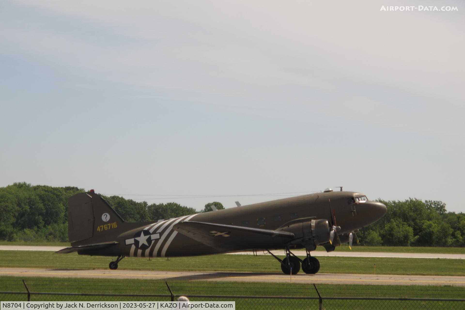 N8704, 1944 Douglas DC3C-S4C4G (TC-47B-30-DK) C/N 33048, C-47 at Kalamazoo