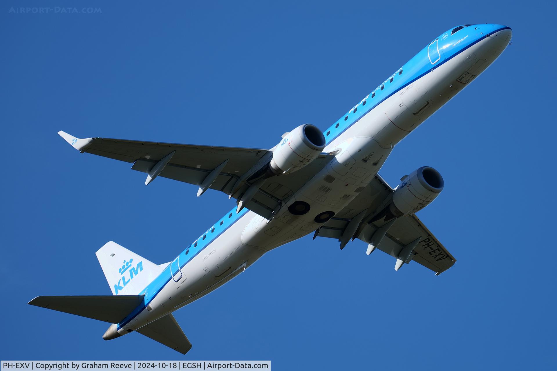 PH-EXV, 2018 Embraer ERJ-190STD (ERJ-190-100) C/N 19000750, Departing from Norwich.