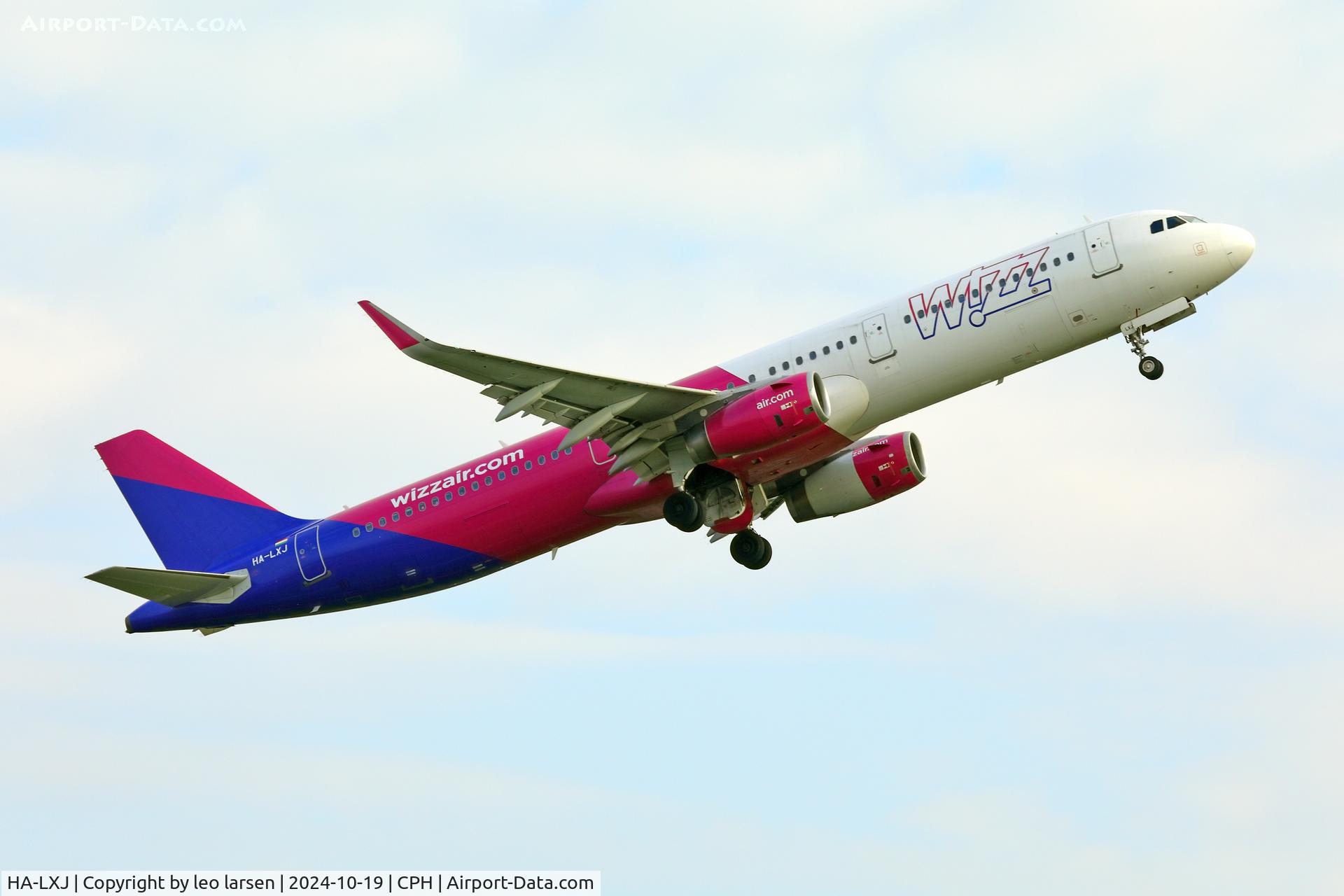 HA-LXJ, 2016 Airbus A321-231 C/N 7316, Copenhagen 19.10.2024