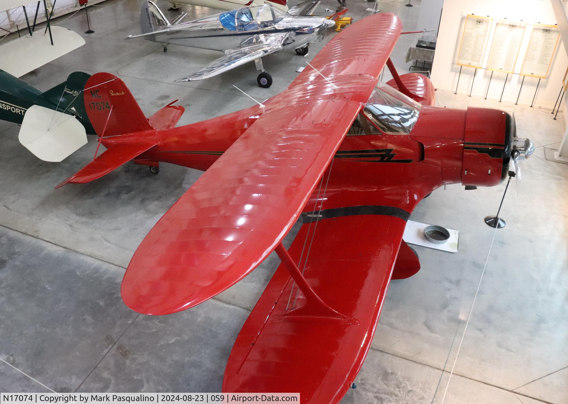 N17074, 1937 Beech C17B C/N 132, Beech C17B