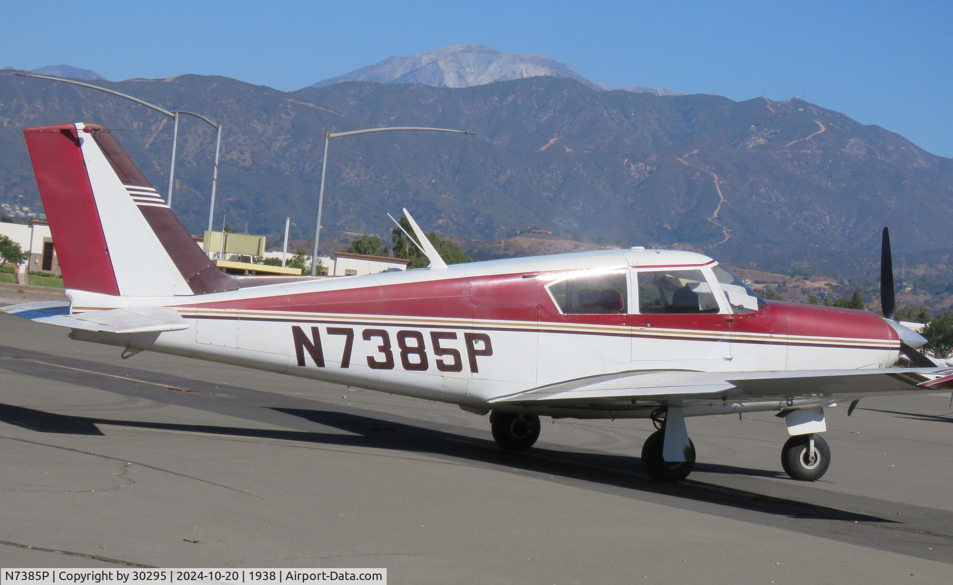 N7385P, 1961 Piper PA-24-250 Comanche C/N 24-2566, Parked