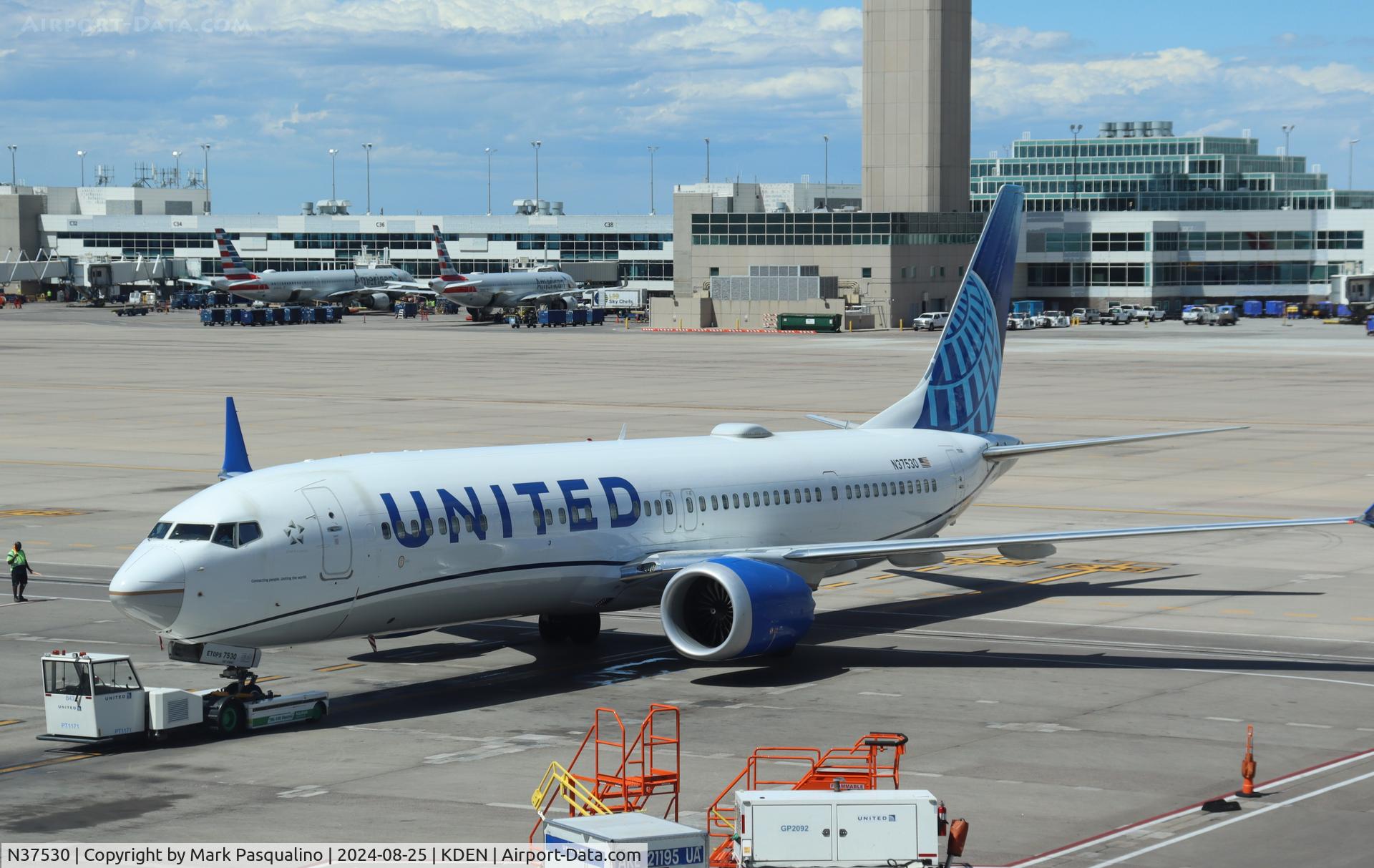 N37530, 2021 Boeing 737-9 MAX C/N 43465/7818, Boeing 737-9 MAX