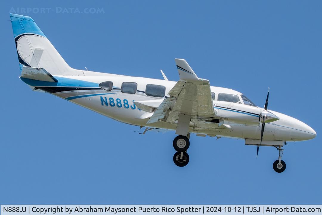 N888JJ, 1978 Piper PA-31-350 Chieftain C/N 317852078, Landing on runway 10 on TJSJ