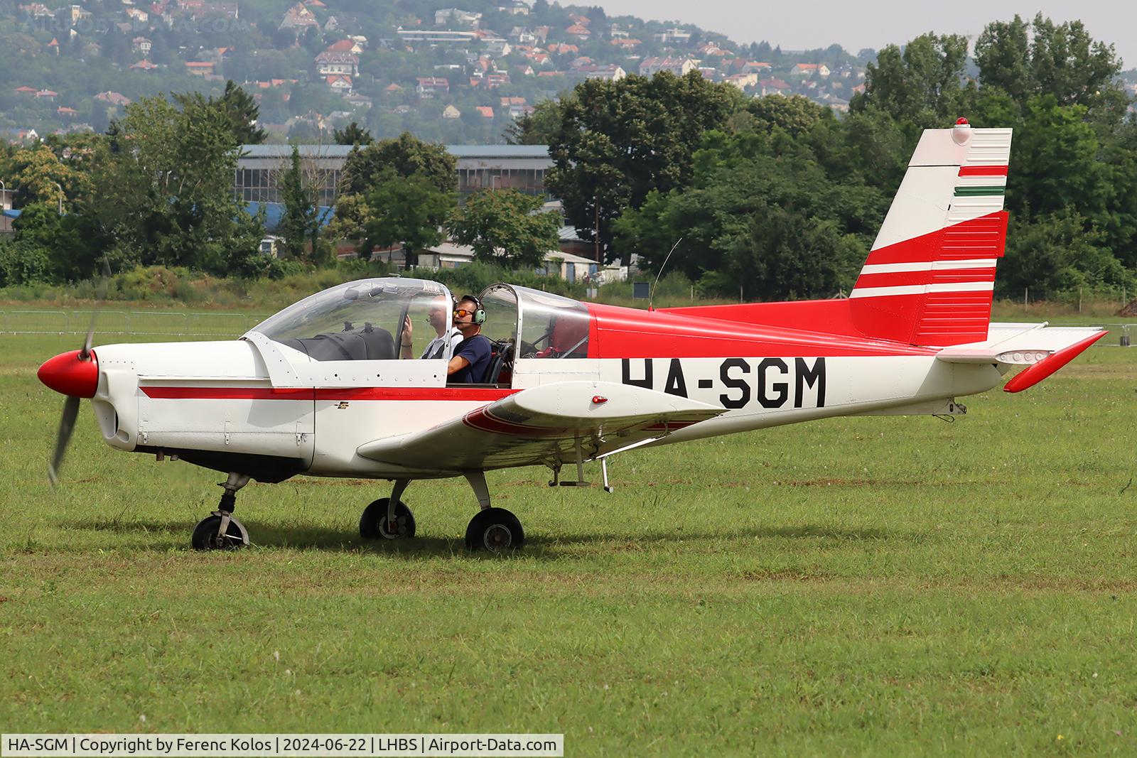 HA-SGM, 1985 Zlin Z-142 C/N 0419, hunhun