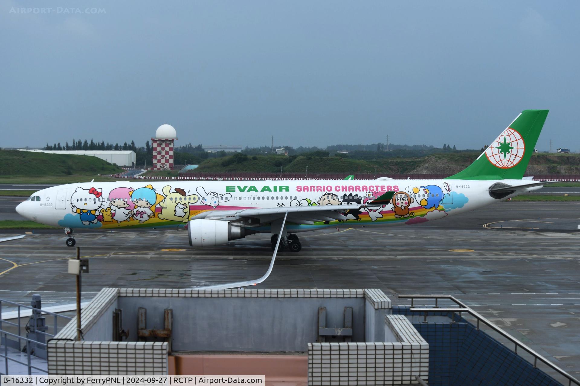 B-16332, 2011 Airbus A330-302X C/N 1268, Kitty taxying for departure