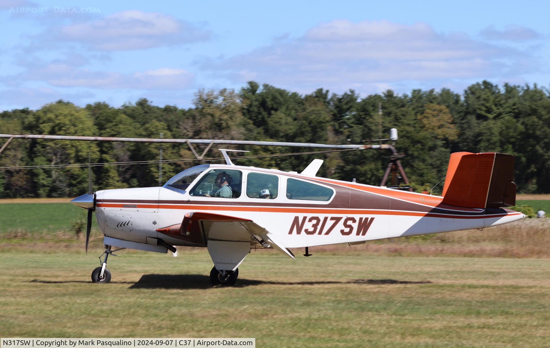 N317SW, 1965 Beech S35 Bonanza C/N D-7854, Beech S35