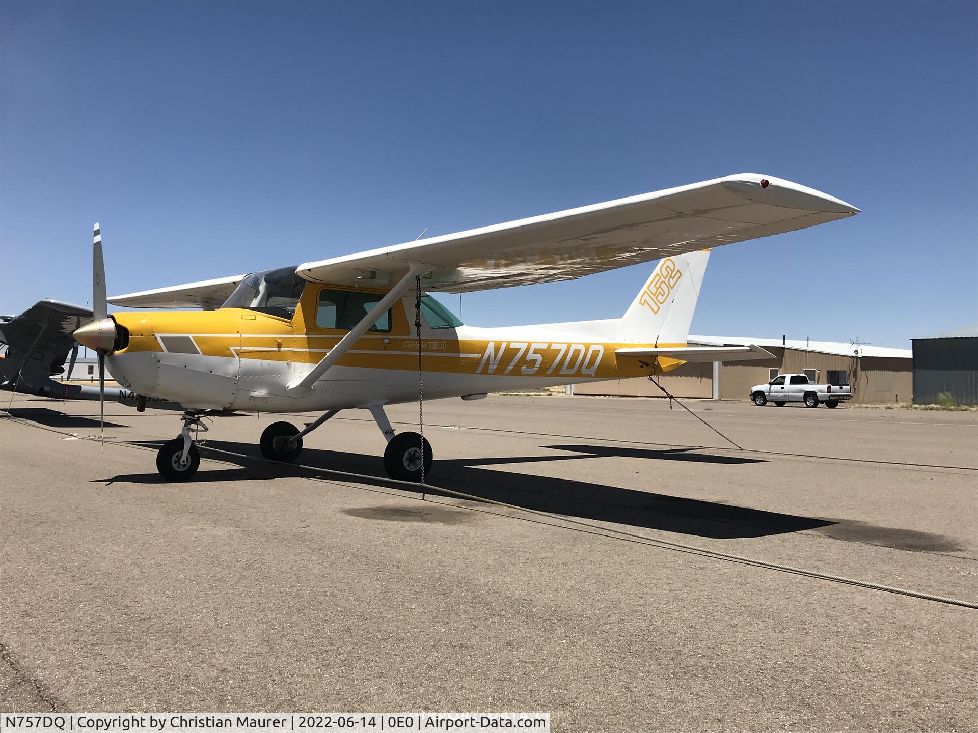 N757DQ, 1977 Cessna 152 C/N 15279660, Cessna 152