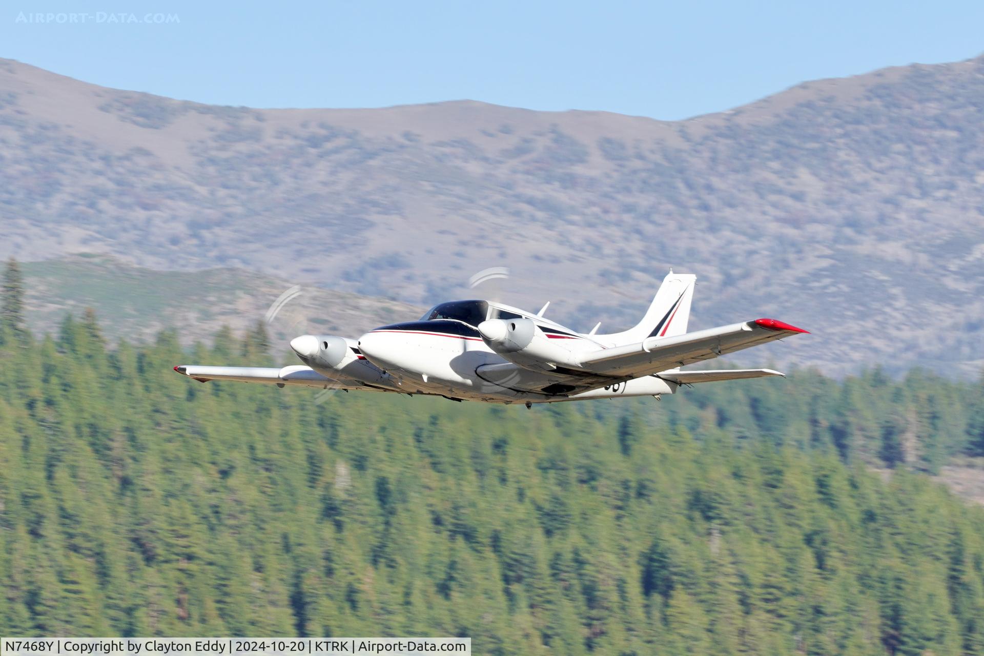 N7468Y, 1964 Piper PA-30 Twin Comanche C/N 30-531, Truckee Tahoe airport in California 2024.