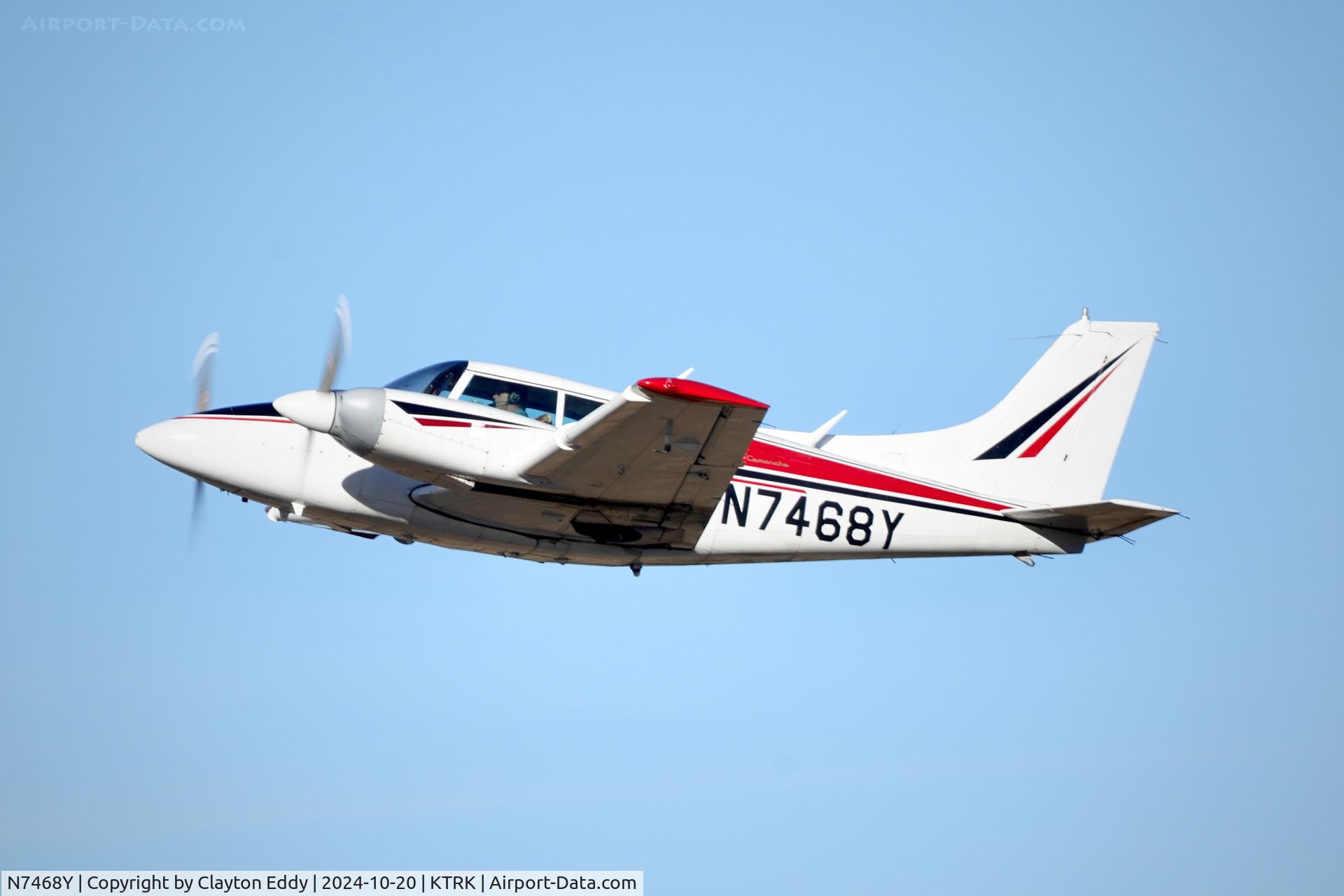 N7468Y, 1964 Piper PA-30 Twin Comanche C/N 30-531, Truckee Tahoe airport in California 2024.