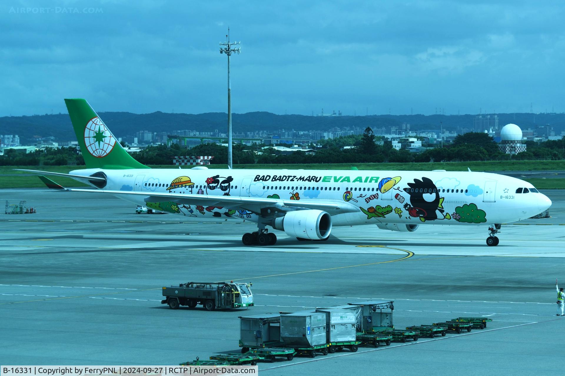 B-16331, 2011 Airbus A330-302X C/N 1254, Hello Kitty A3333