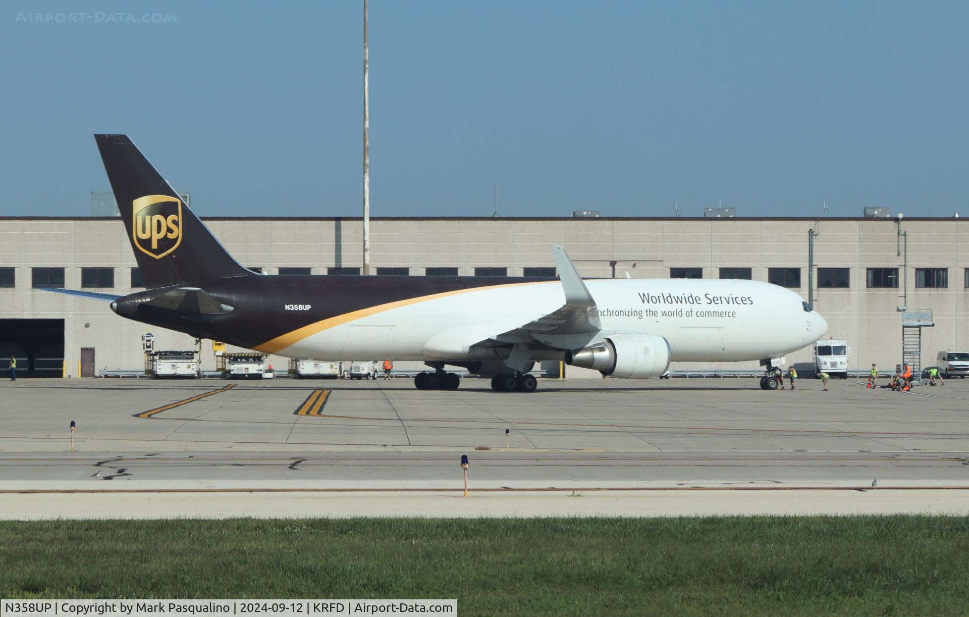 N358UP, 2013 Boeing 767-34AF/ER C/N 37864, Boeing 767-34AF/ER