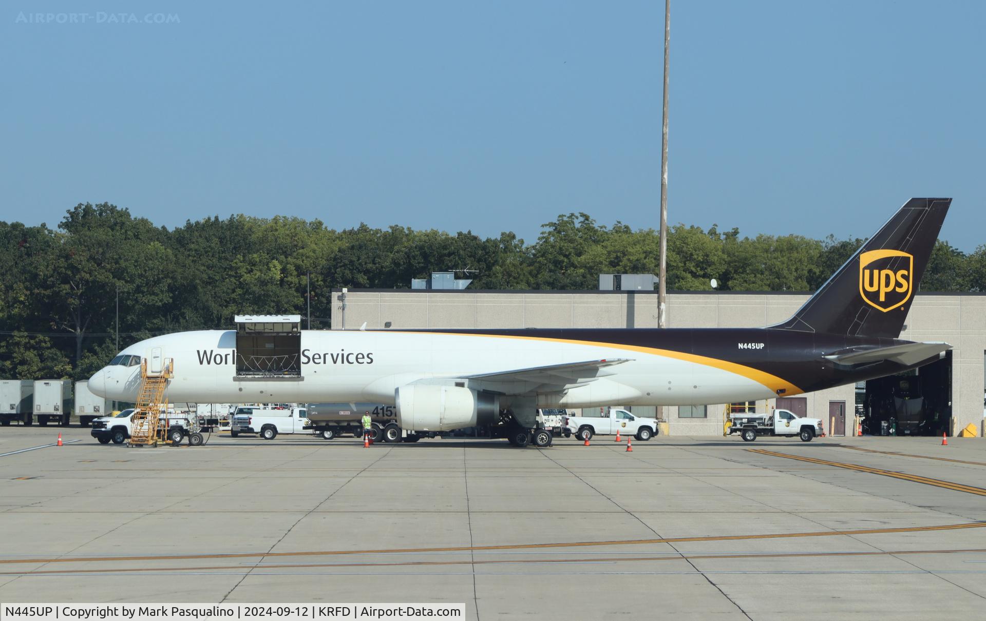 N445UP, 1994 Boeing 757-24APF C/N 27390, Boeing 757-24APF
