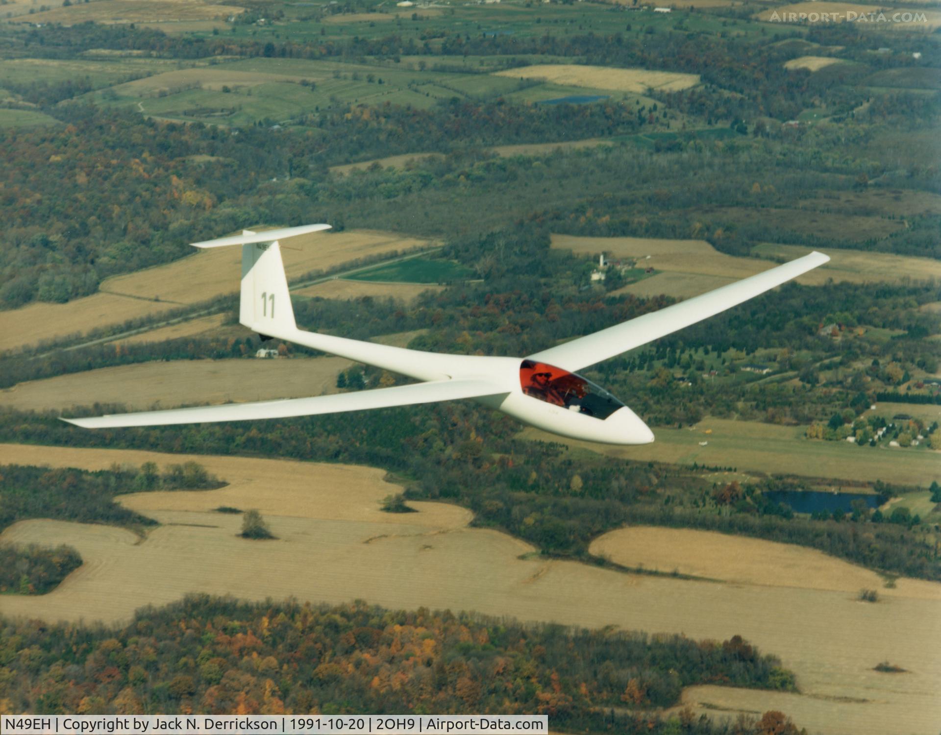N49EH, Rolladen-Schneider LS-4 C/N 4005, Photos by Jim Walasek.