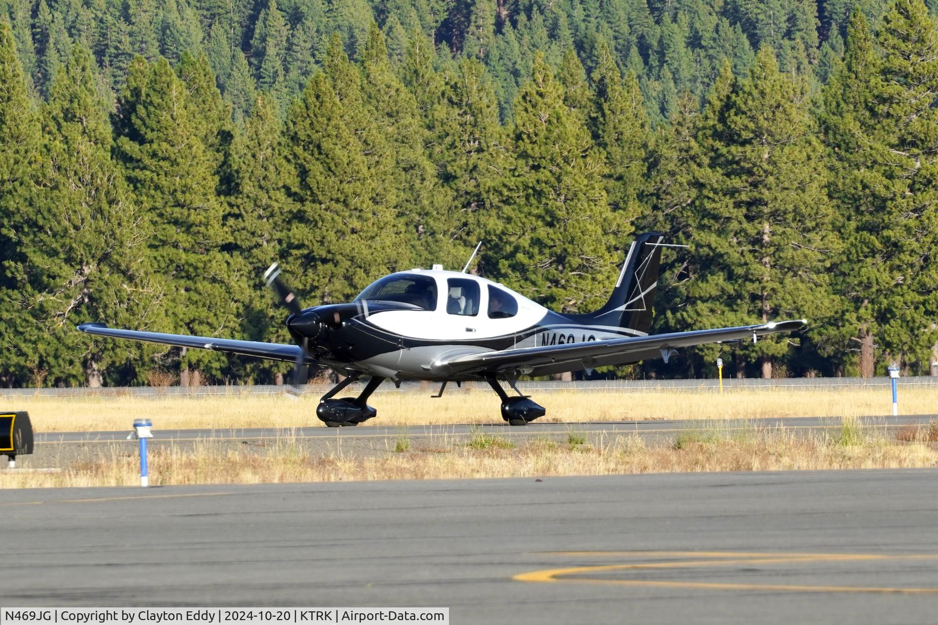 N469JG, 2020 Cirrus SR22T C/N 2100, Truckee Tahoe airport in California 2024.