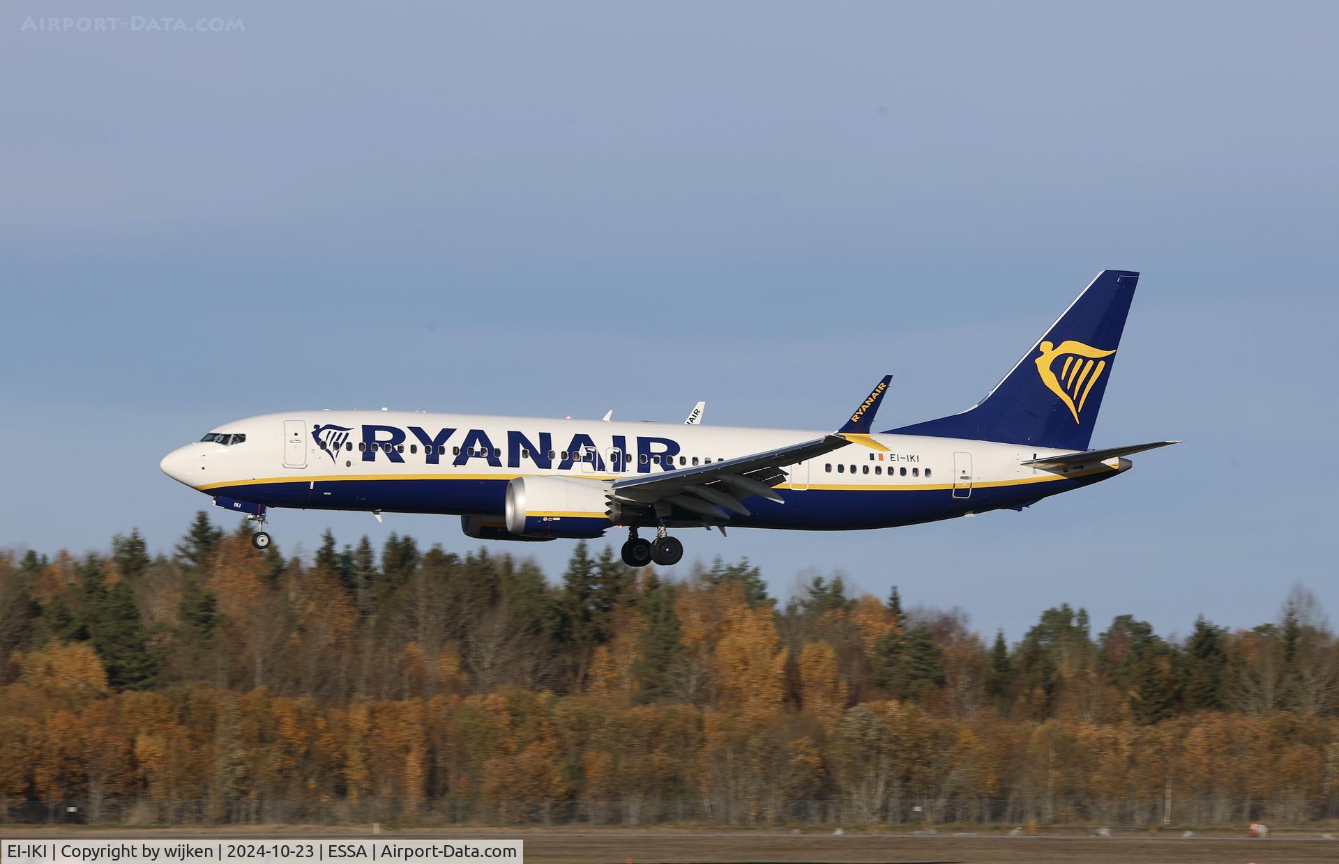 EI-IKI, 2024 Boeing 737-8 MAX C/N 62379, Rwy 26
