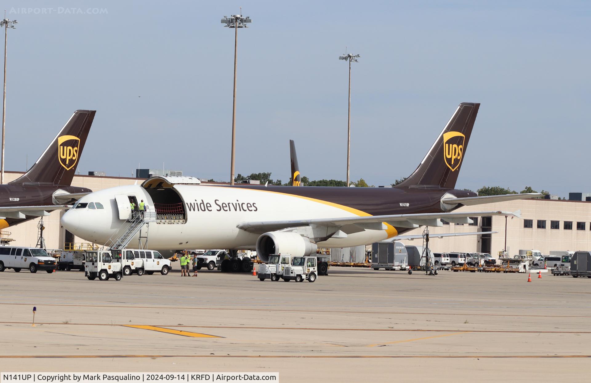 N141UP, 2002 Airbus A300F4-622R C/N 0824, Airbus A300F4-622R