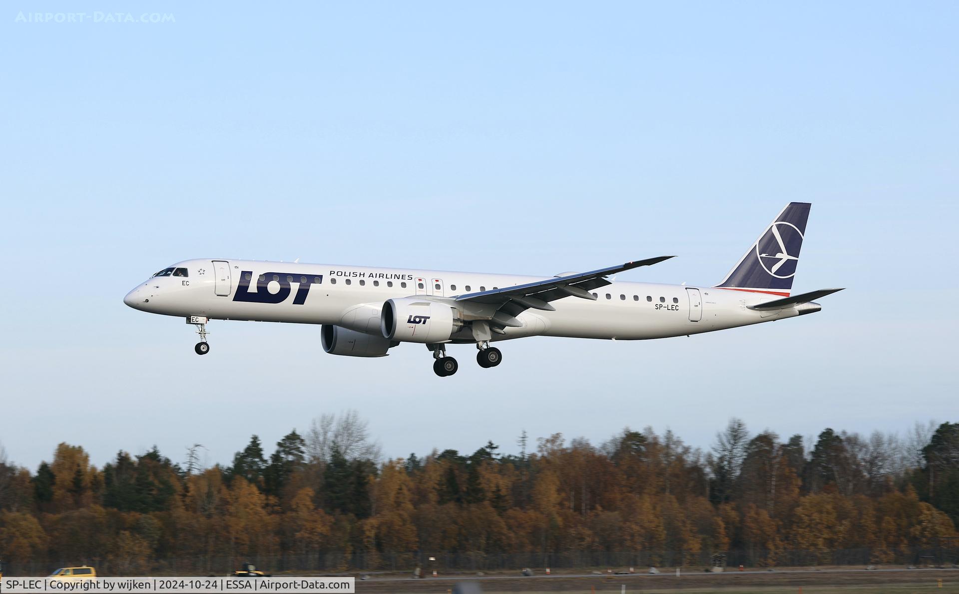 SP-LEC, 2024 Embraer E195-E2 C/N 19020135, Rwy 26