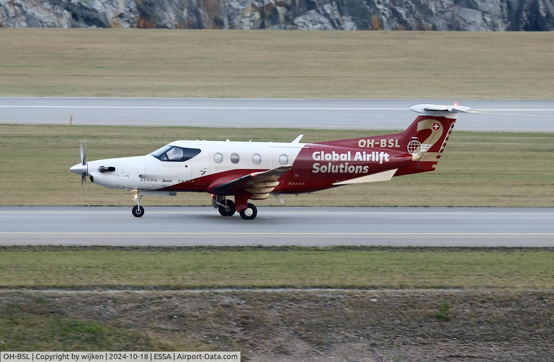 OH-BSL, 2008 Pilatus PC-12/47E C/N 1002, Twy W