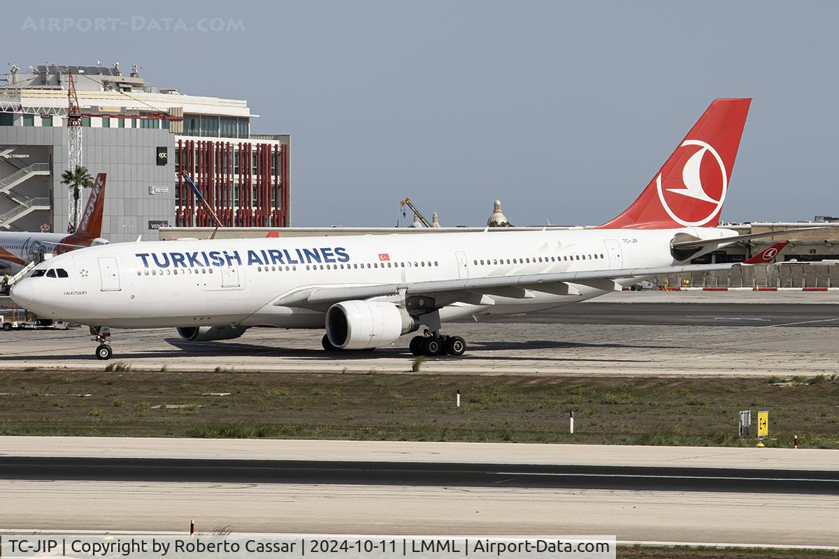 TC-JIP, 2007 Airbus A330-223 C/N 876, Park 9